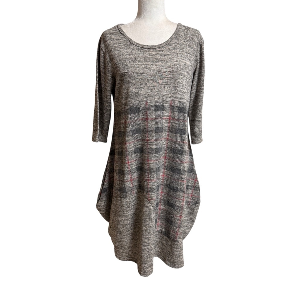 Luca Vanucci  Made In Italy plaid‎  bubble hem sweater dress